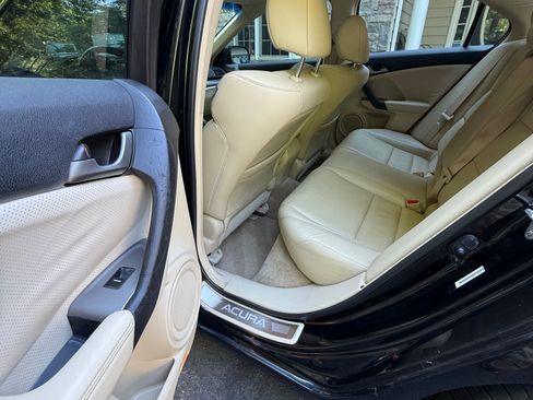 Used 2010 Acura TSX Sedan FWD image 5