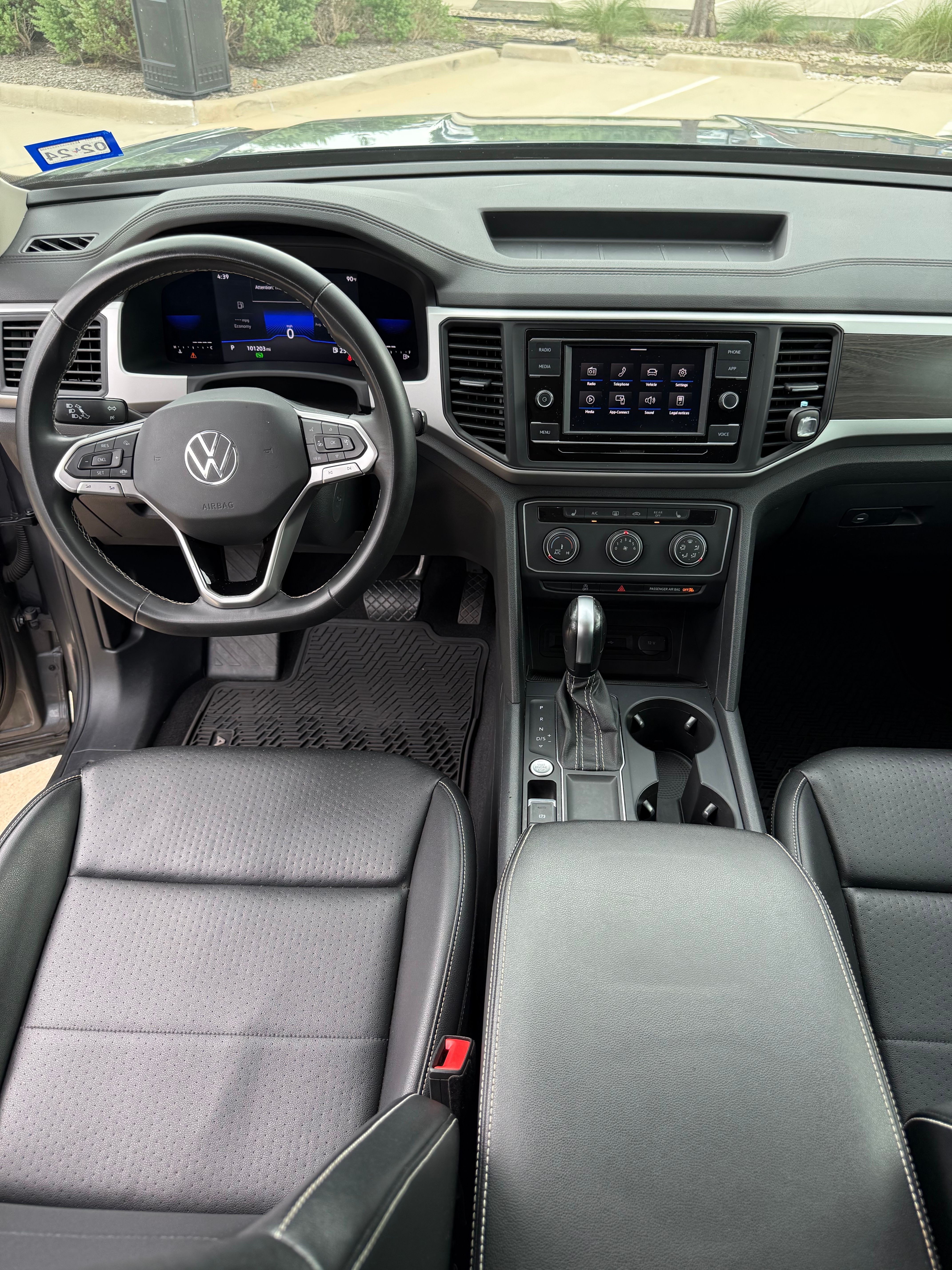 Used 2022 Volkswagen Atlas SE FWD image 18