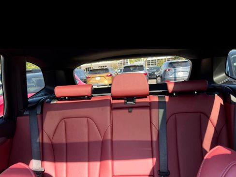 Used 2022 BMW X3 xDrive30i w/ Premium Package image 4