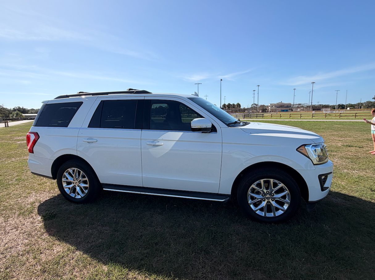 Used 2021 Ford Expedition XLT RWD image 5