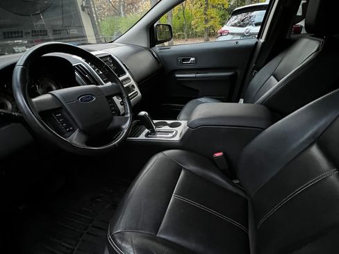 Used 2010 Ford Edge SEL image 14