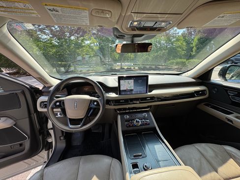 Used 2020 Lincoln Aviator Reserve w/ Elements Package Plus RWD image 5