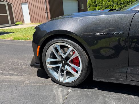 Used 2024 Chevrolet Camaro SS RWD image 13