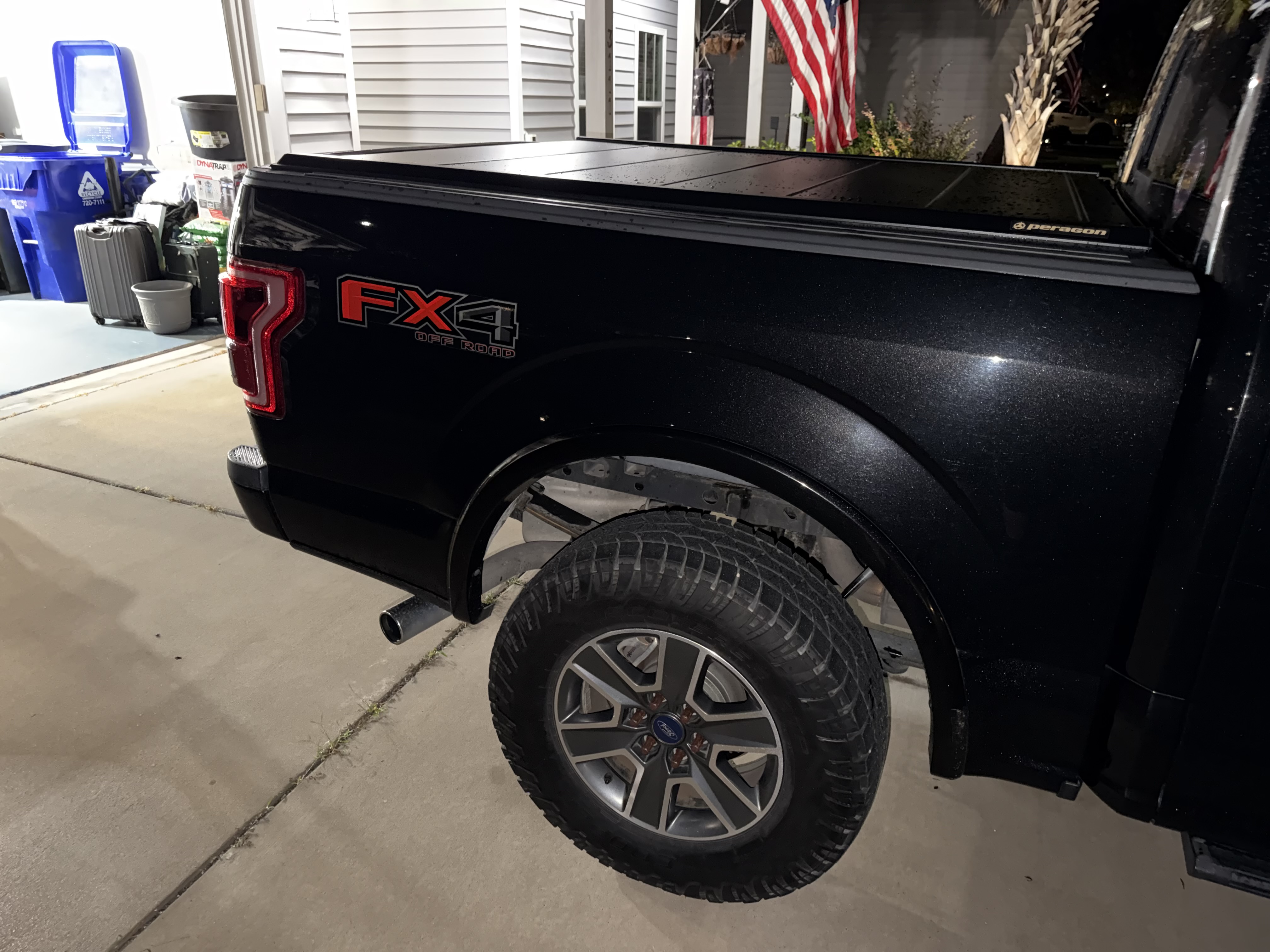 Used 2015 Ford F150 Lariat AWD/4WD image 9