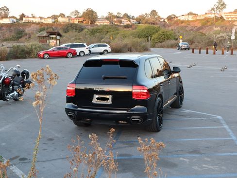 Used 2009 Porsche Cayenne S image 5
