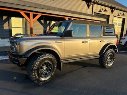 Used 2021 Ford Bronco Black Diamond w/ Sasquatch Package