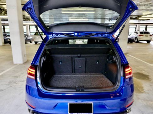 Used 2019 Volkswagen Golf R 4-Door AWD/4WD image 12