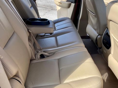 Used 2008 Chevrolet Tahoe 4WD Hybrid image 5