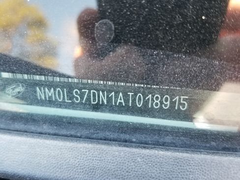 Used 2010 Ford Transit Connect XLT image 10