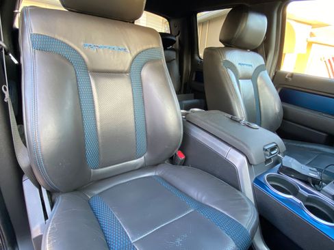 Used 2014 Ford F150 Raptor w/ Equipment Group 801A Luxury AWD/4WD image 32
