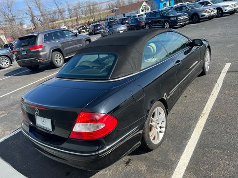 Used 2009 Mercedes-Benz CLK 350 Cabriolet image 2