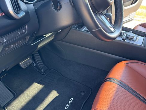 Used 2023 MAZDA CX-50 Meridian Edition w/ Apex Package image 28