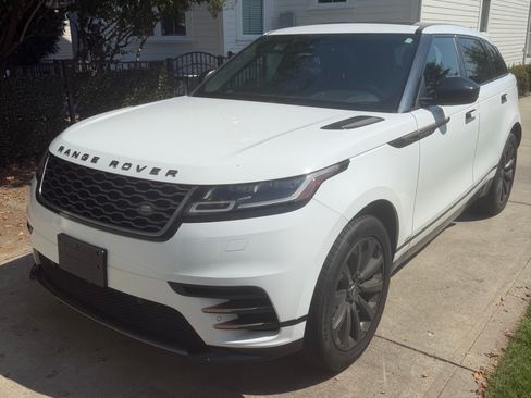 Used 2020 Land Rover Range Rover Velar R-Dynamic S AWD/4WD image 8