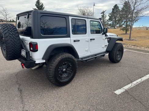 Used 2021 Jeep Wrangler Unlimited Rubicon image 6