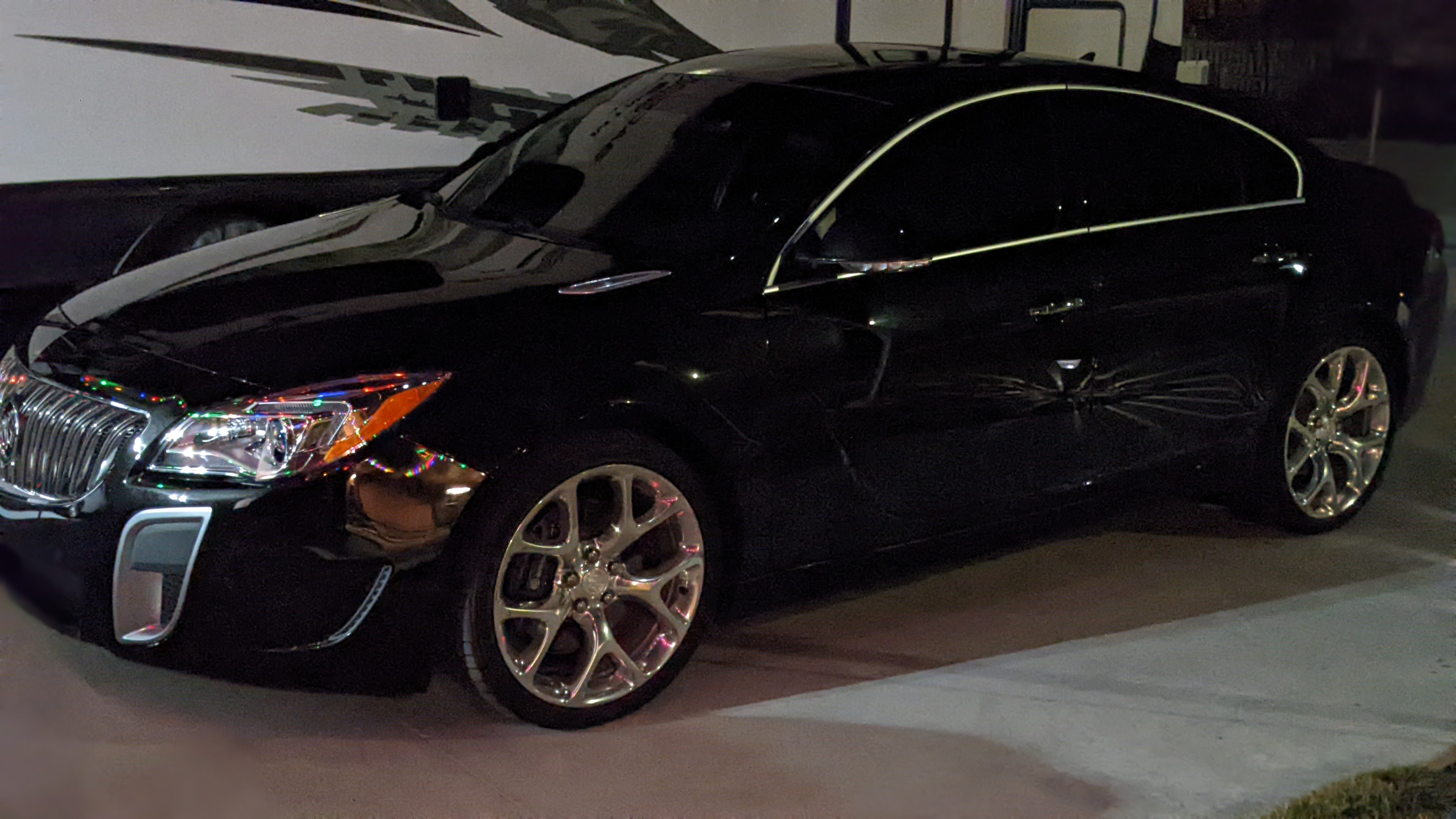 Used 2014 Buick Regal GS AWD/4WD image 2