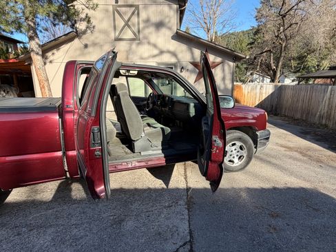 Used 2003 Chevrolet Silverado 1500 LS RWD image 11