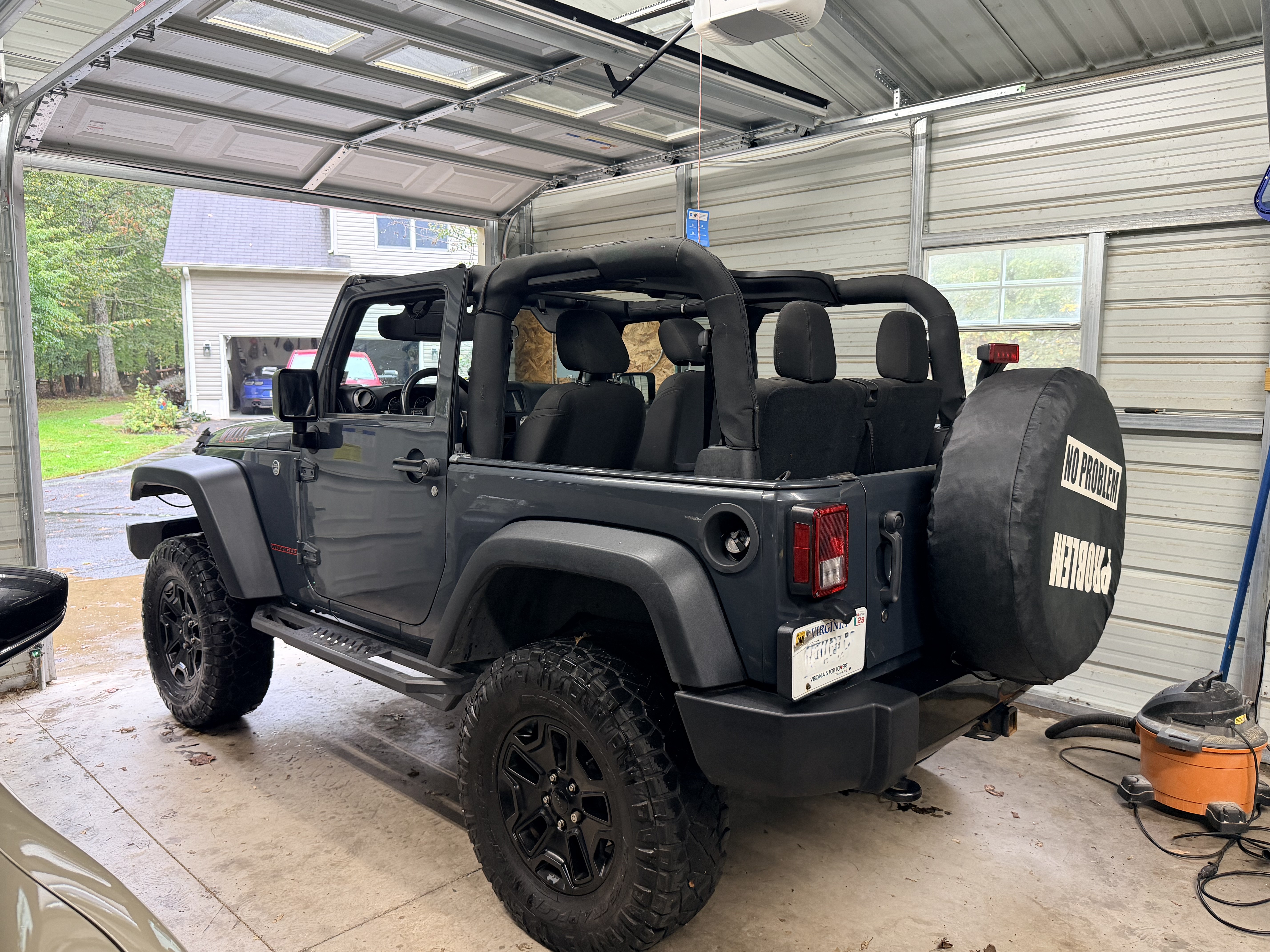 Used 2017 Jeep Wrangler Sport AWD/4WD image 6
