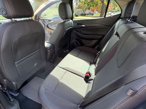 Used 2023 Buick Encore GX Select image 13