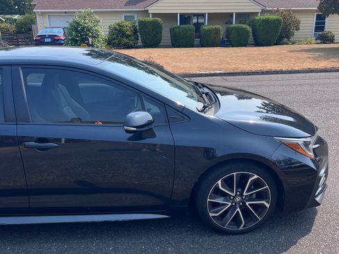 Used 2020 Toyota Corolla SE FWD image 4