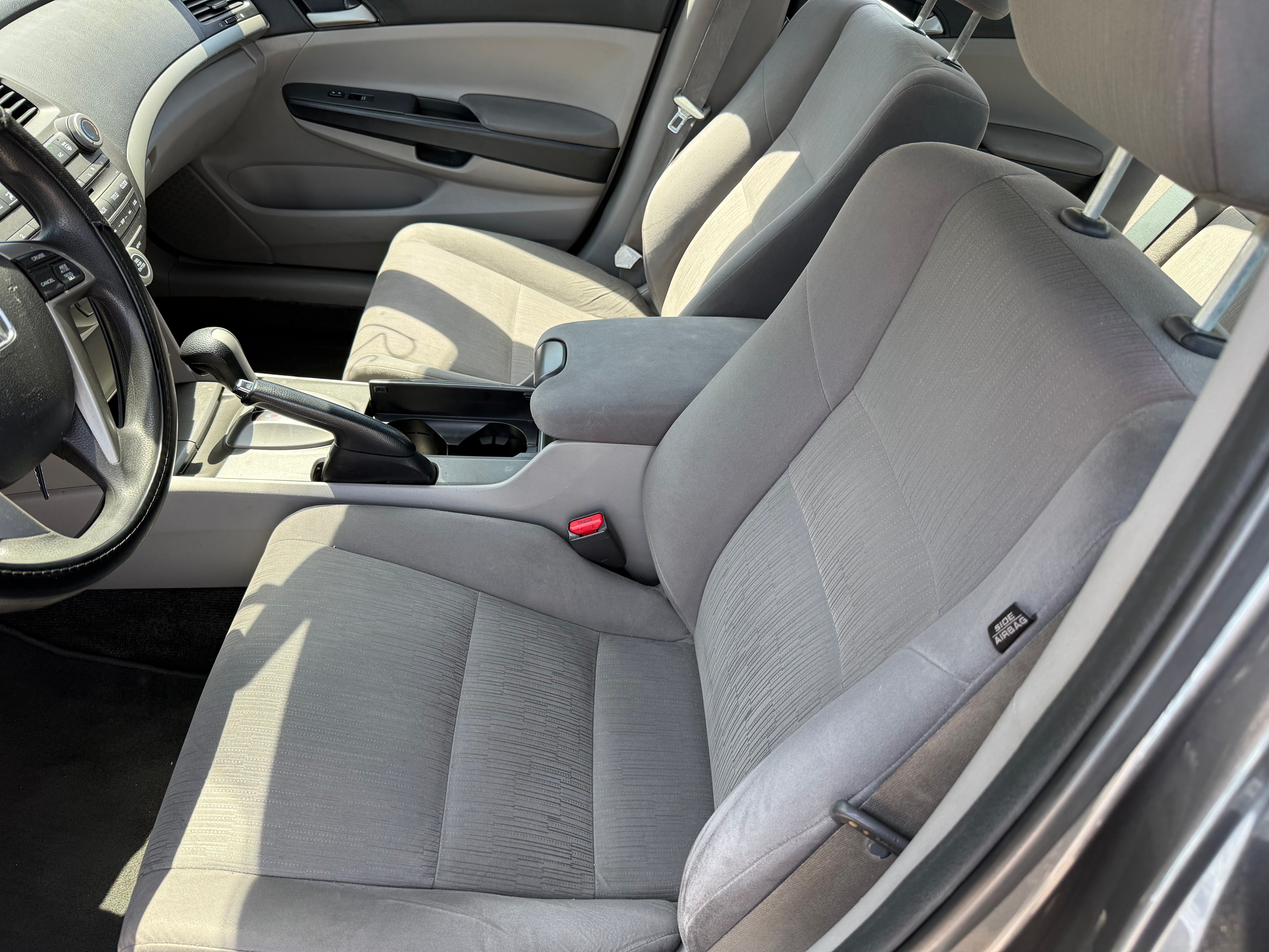 Used 2012 Honda Accord LX image 2