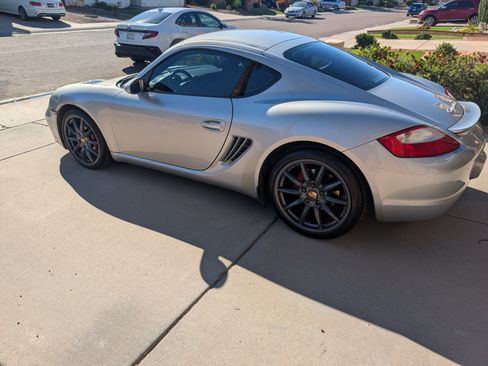 Used 2007 Porsche Cayman S image 17
