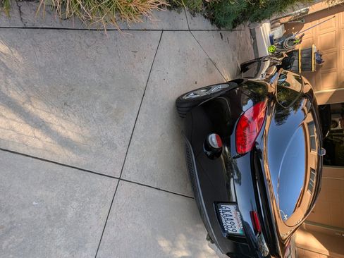 Used 2009 Pontiac Solstice Coupe 2D w/ Premium Package image 14