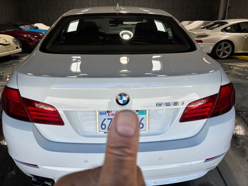 Used 2013 BMW 528i Sedan RWD image 5