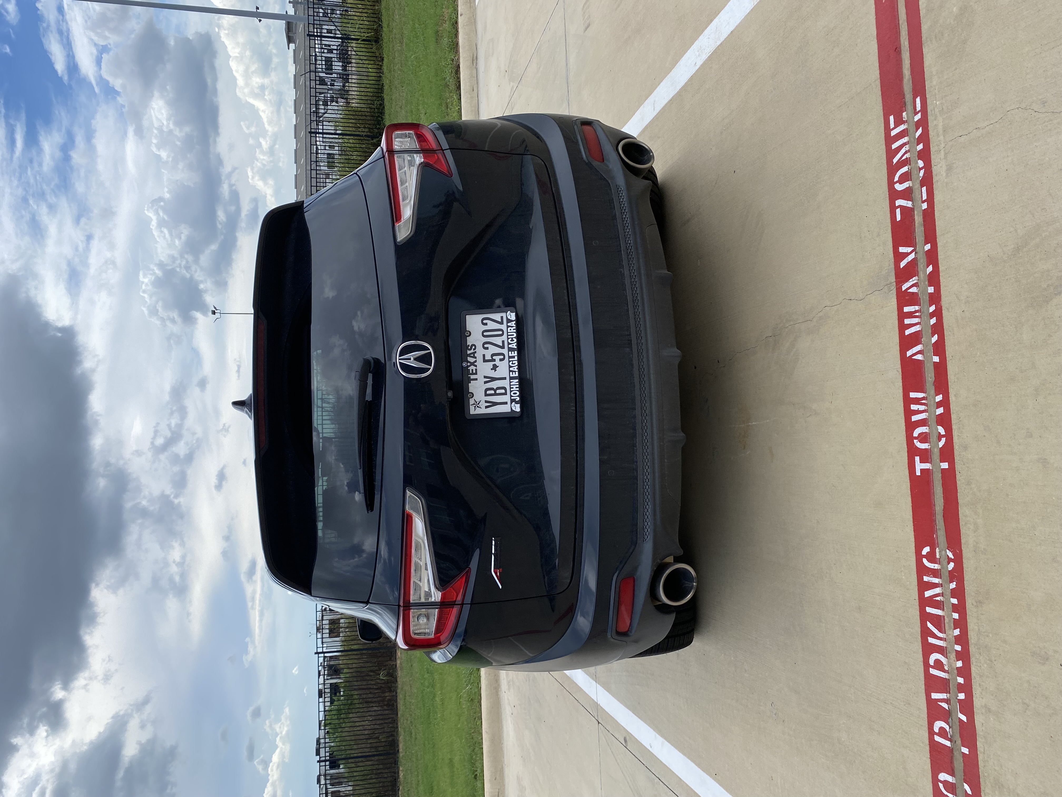 Used 2019 Acura RDX w/ Advance Package FWD image 4
