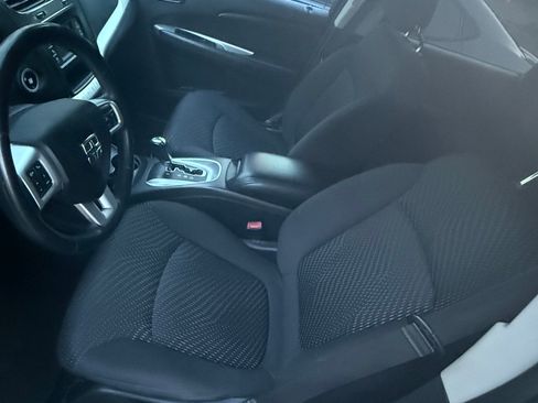 Used 2017 Dodge Journey SE AWD/4WD image 17