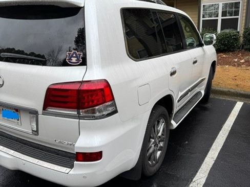 Used 2014 Lexus LX 570 4WD image 5