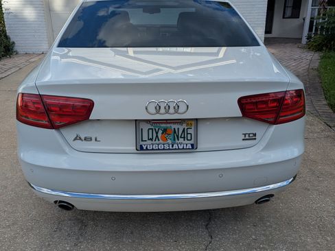 Used 2014 Audi A8 L TDI w/ Premium Package image 4