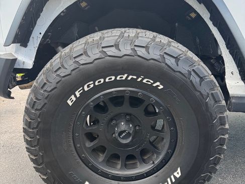 Used 2021 Jeep Wrangler Unlimited Rubicon AWD/4WD image 14