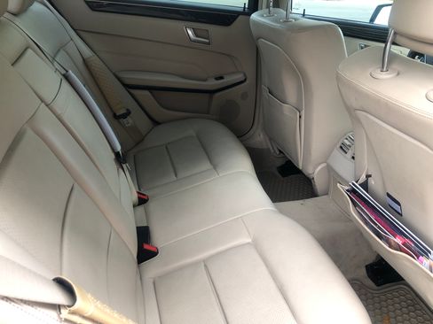 Used 2014 Mercedes-Benz E 350 Sedan image 14