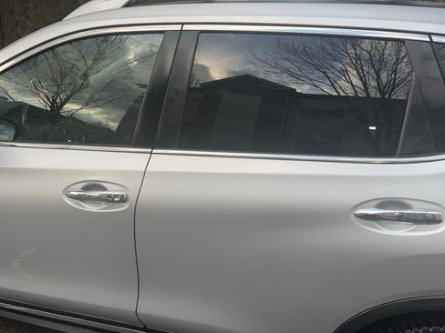 Used 2017 Nissan Rogue SL w/ SL Premium Package image 9