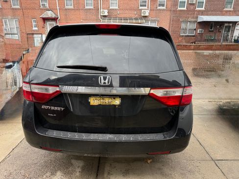 Used 2011 Honda Odyssey EX-L image 4