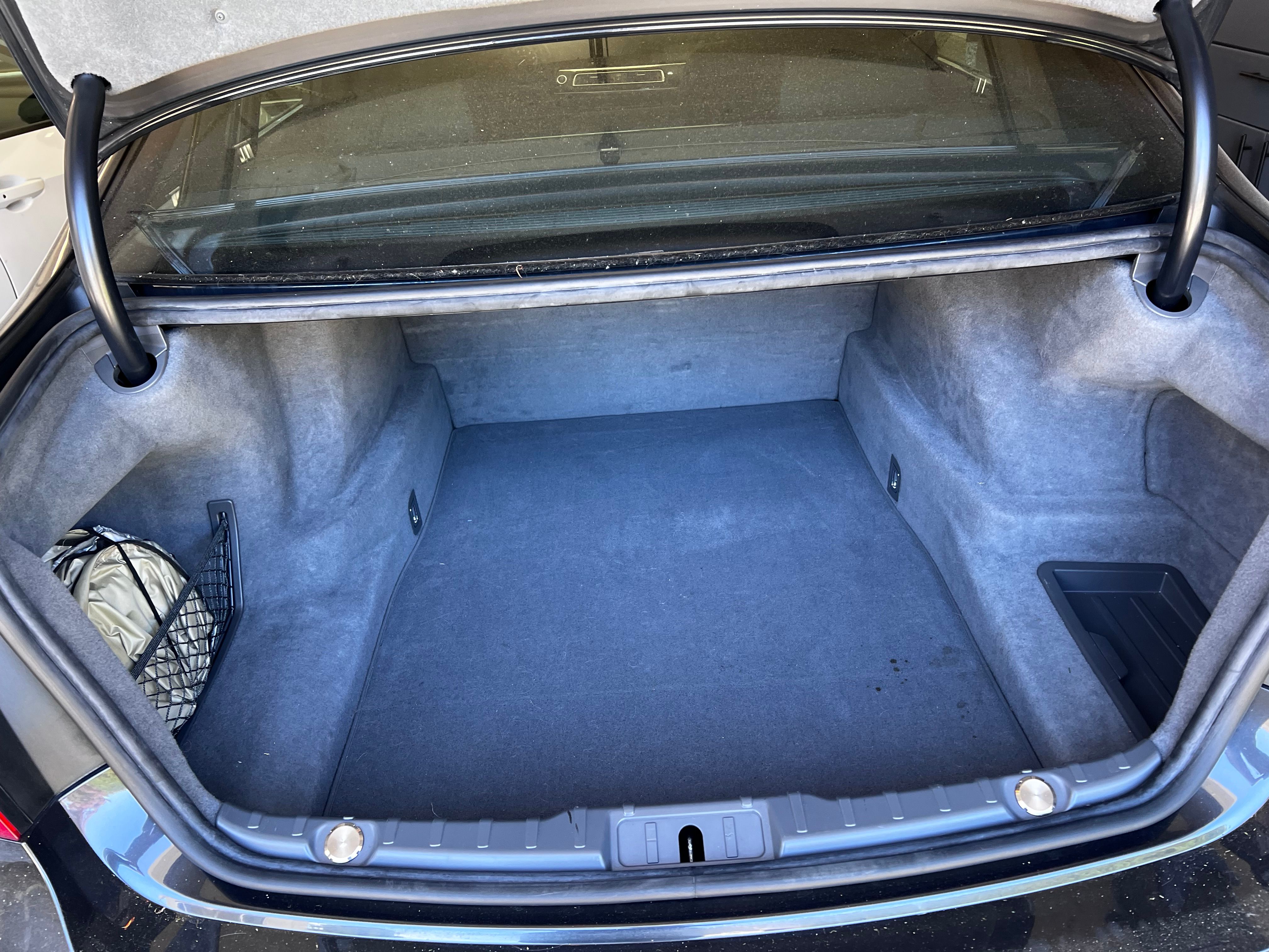 Used 2011 BMW 750i RWD image 11