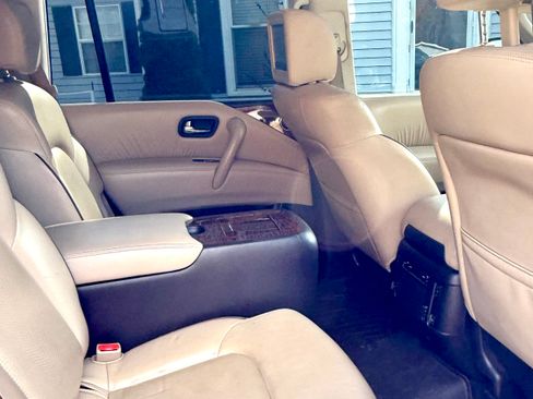Used 2018 Nissan Armada Platinum w/ Captain Seat Package image 10