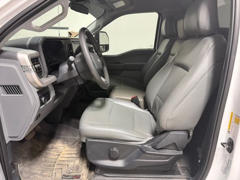 Used 2023 Ford F250 XL w/ XL Driver Assist Package RWD image 13
