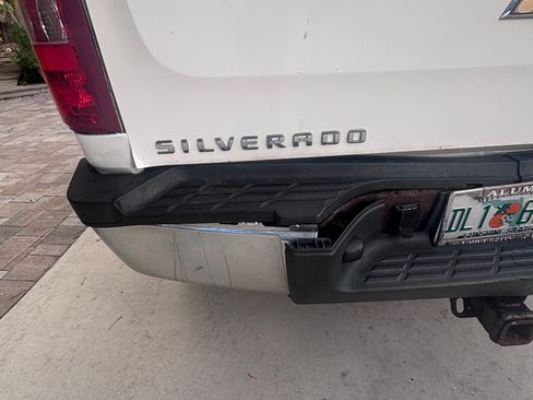 Used 2010 Chevrolet Silverado 2500 LT image 9