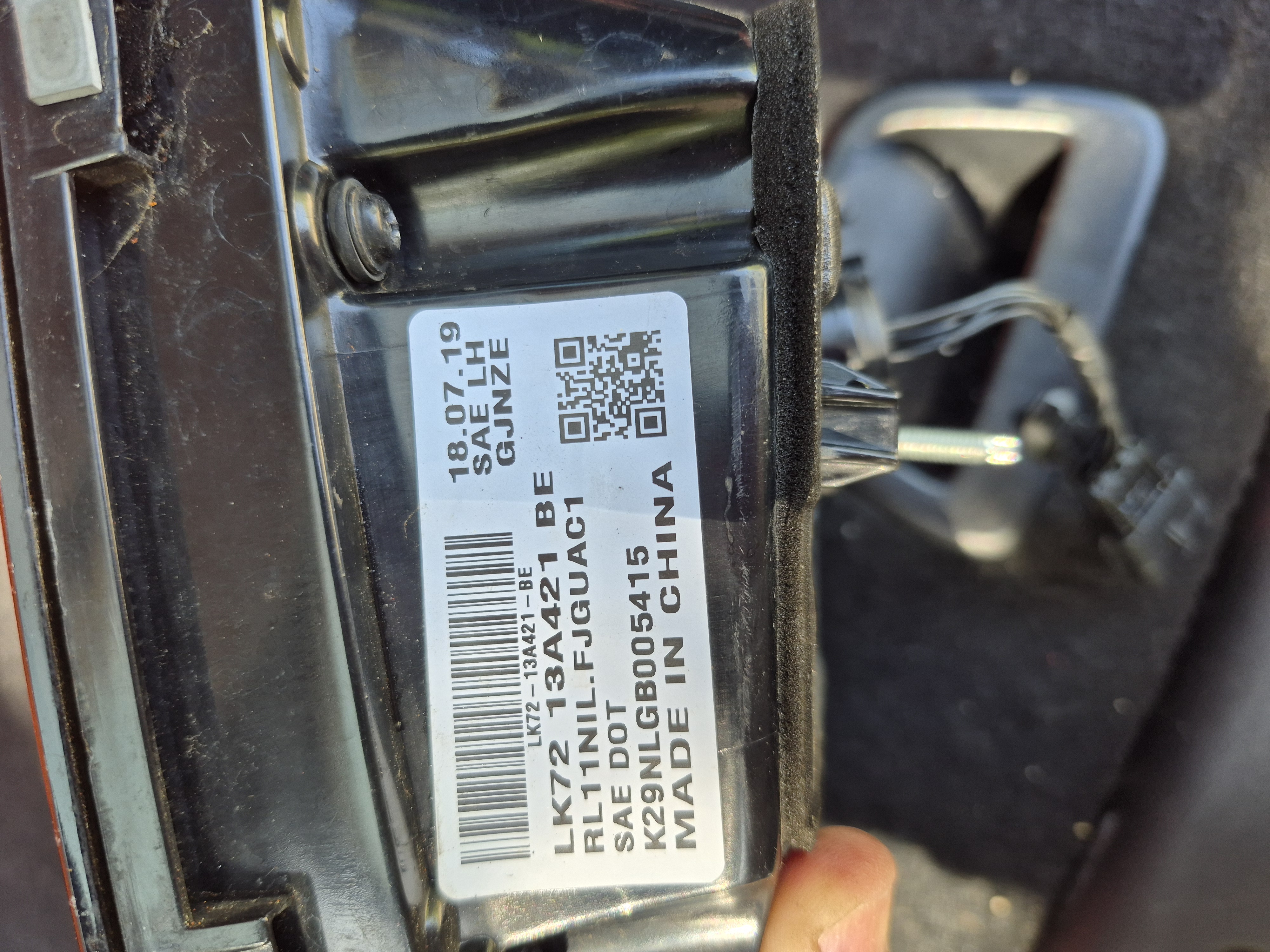 Used 2020 Land Rover Discovery Sport AWD/4WD image 19
