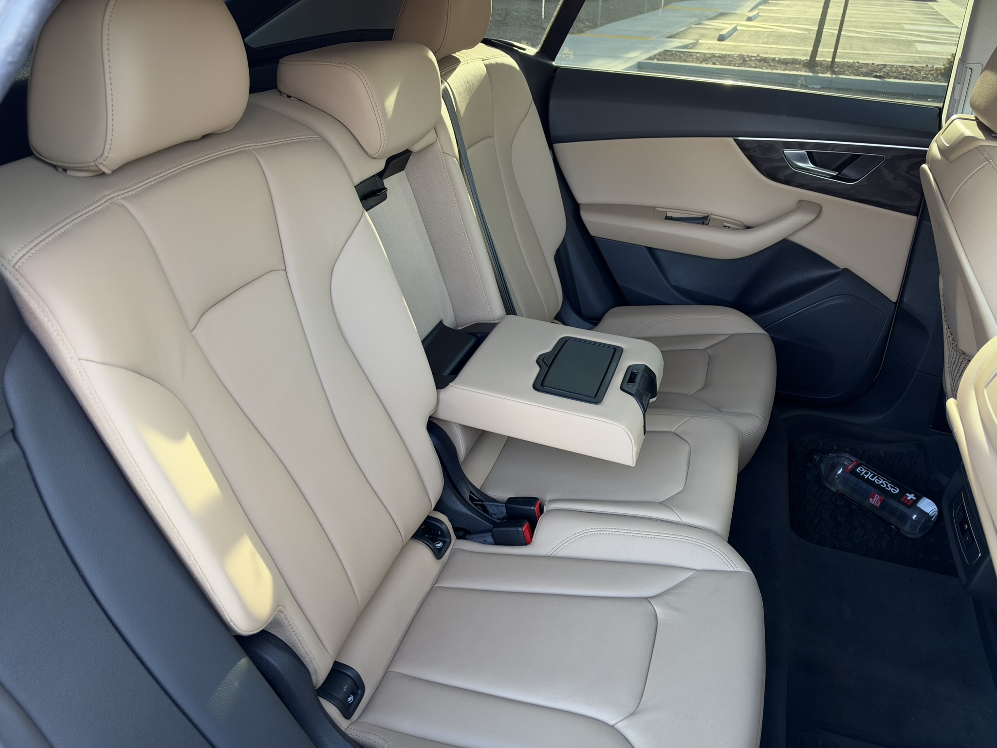 Used 2021 Audi Q8 Premium w/ Convenience Package AWD/4WD image 24