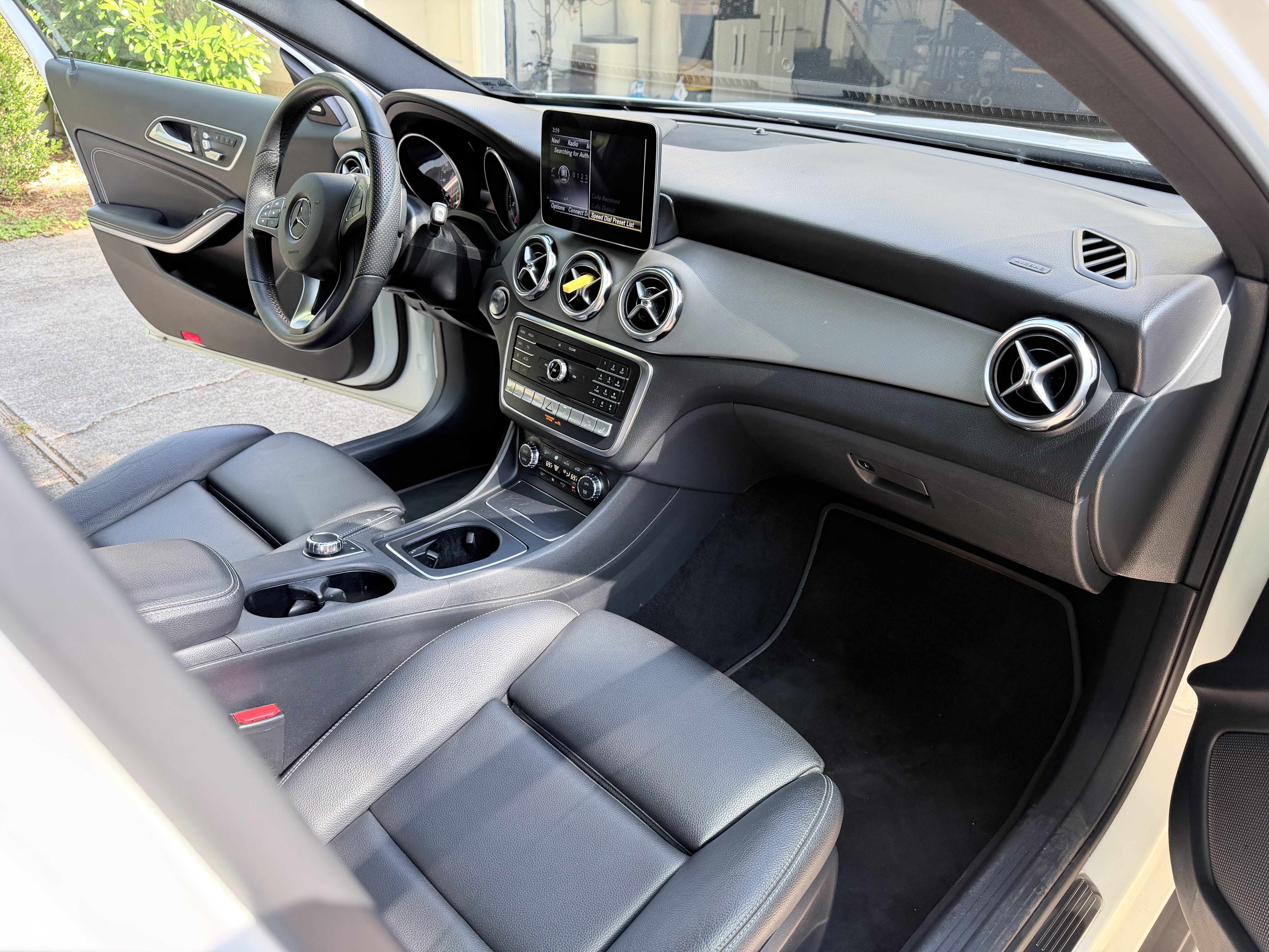 Used 2020 Mercedes-Benz GLA 250 4MATIC image 8