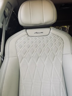 Used 2024 Bentley Flying Spur Plug-In Hybrid AWD/4WD image 13