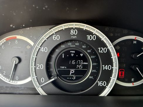 Used 2015 Honda Accord LX image 25