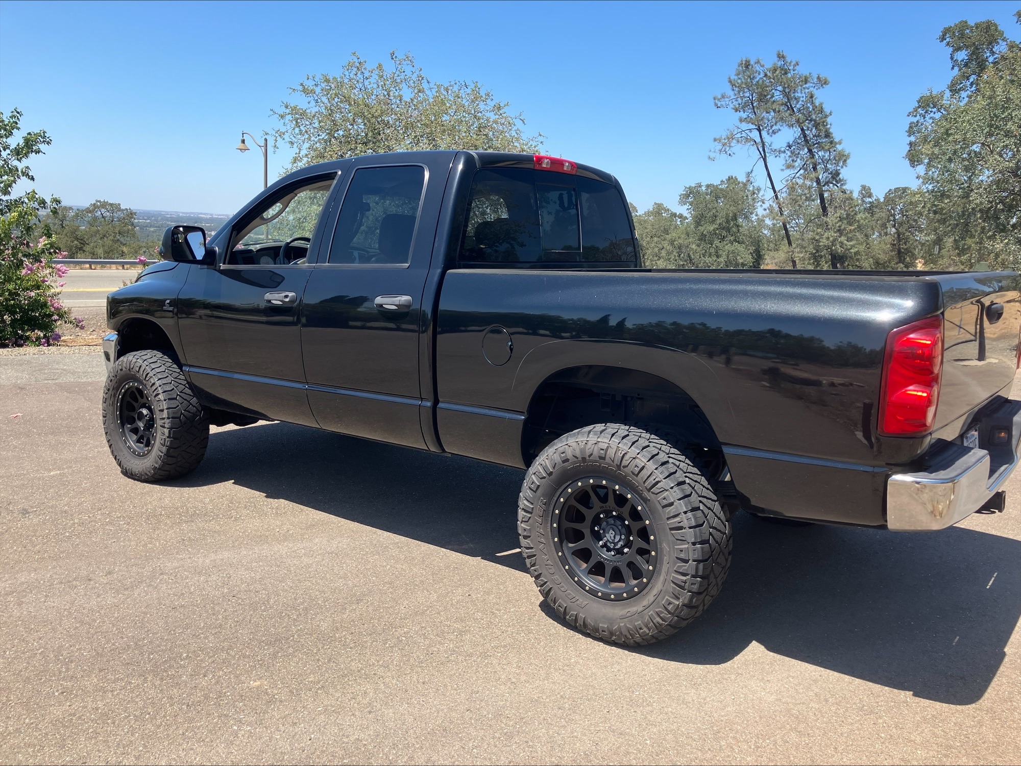 Used 2008 Dodge Ram 2500 Truck SLT w/ Trailer Tow Group AWD/4WD image 1