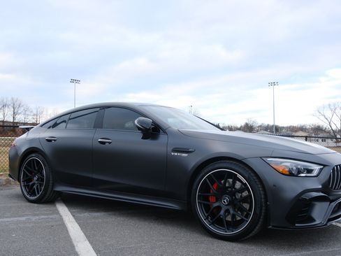 Used 2021 Mercedes-Benz AMG GT 63 image 2