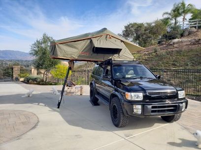 Used 2000 INFINITI QX4 4WD