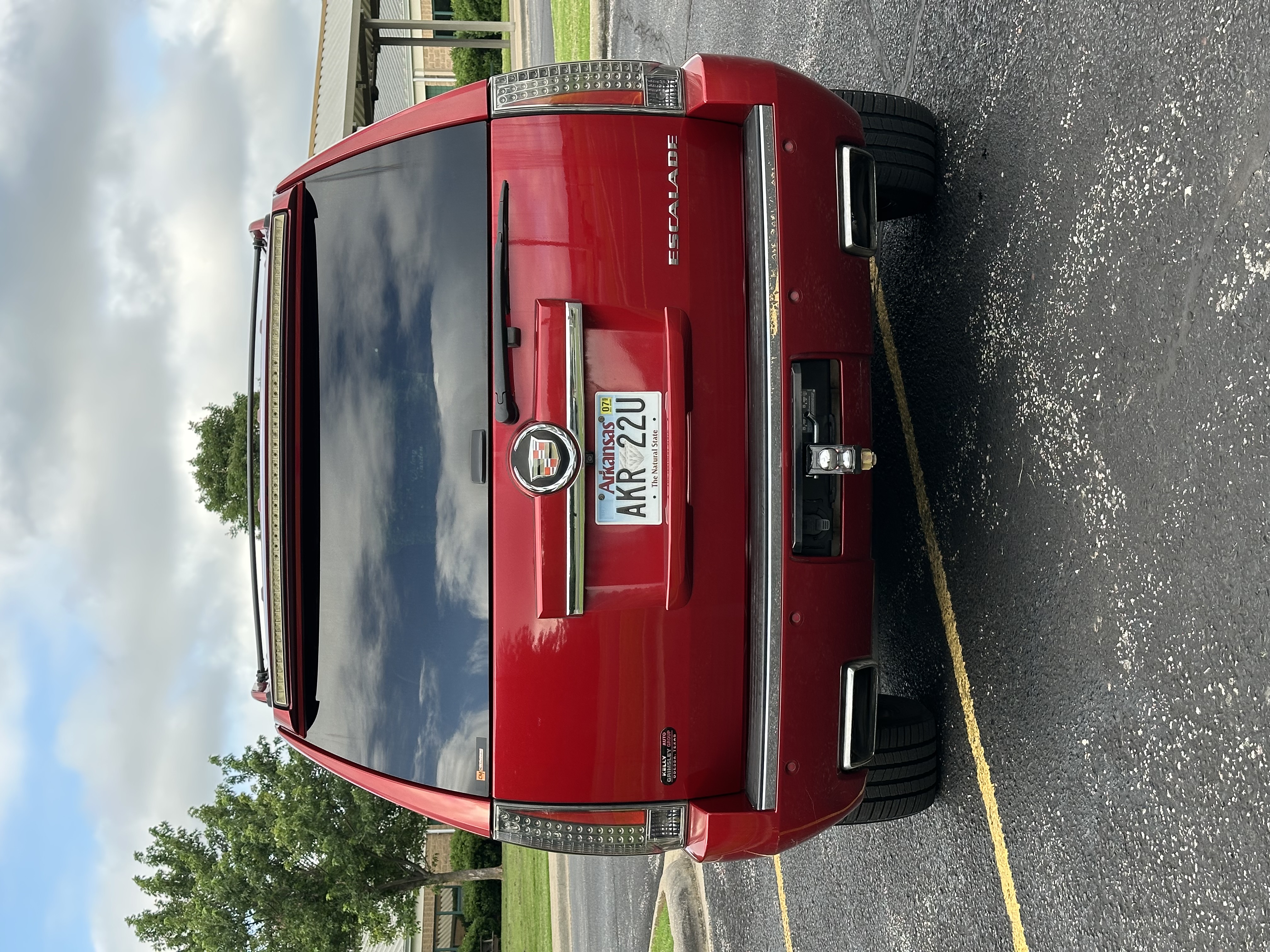 Used 2013 Cadillac Escalade Premium AWD/4WD image 18