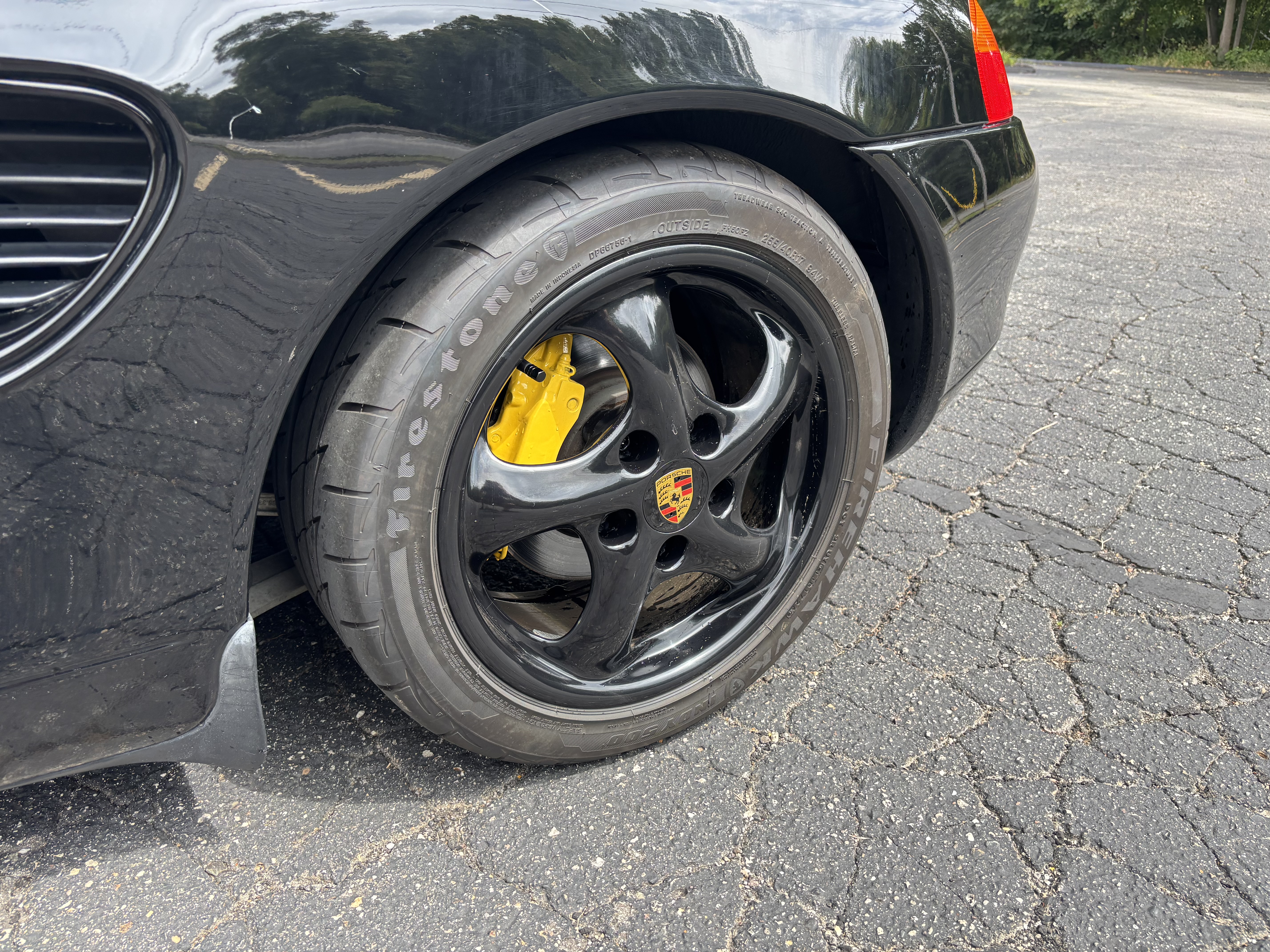 Used 1998 Porsche Boxster RWD image 11