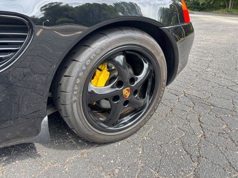 Used 1998 Porsche Boxster RWD image 11